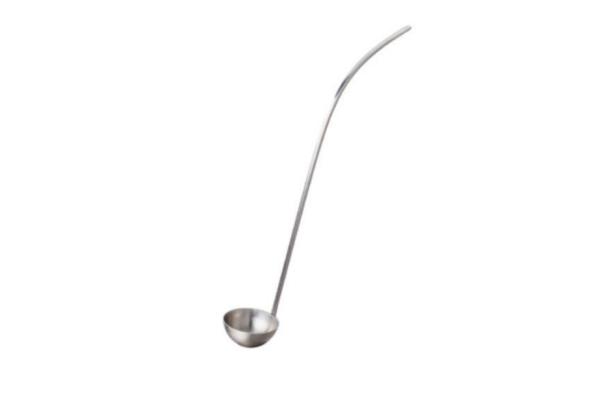 LOUCHE POT A SAUCE 1