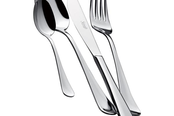 Set posate in Acciaio Inox 18-10. Made in Italy. Finitura lucida. Spessore 2,5 mm. 1