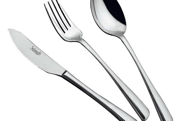 Set posate in Acciaio Inox 18-10. Made in Italy. Finitura lucida. Spessore 2,5 mm 1