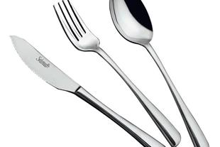 Set posate in Acciaio Inox 18-10. Made in Italy. Finitura lucida. Spessore 2,5 mm