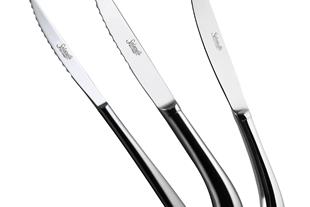 Set posate in Acciaio Inox 18-10, Made in Italy. Finitura lucida.