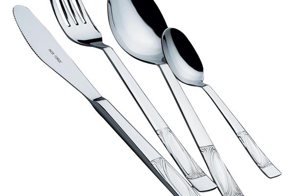 Set posate in Acciaio Inox 18-10. Made in Italy. Finitura lucida. Spessore 2,2 mm. 1