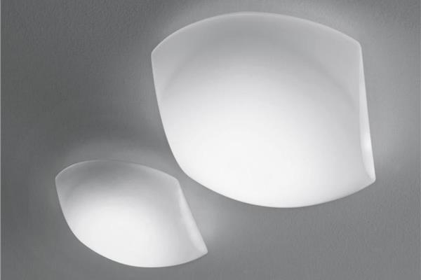 Lampada da parete in vetro serie Chiusa 1